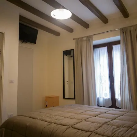 Alla Scalinata Μιλάτσο