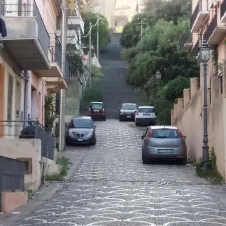 Alla Scalinata *